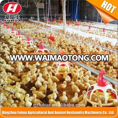 Automatic pan feeding system for duck farming